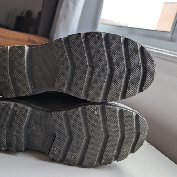 Winter boots 9WW Torrid worn ONCE - Picture 4 of 4